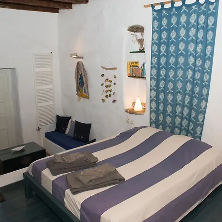 Psilalonia : Chambres D'hotes De Charme Sur L'ile De Leros
